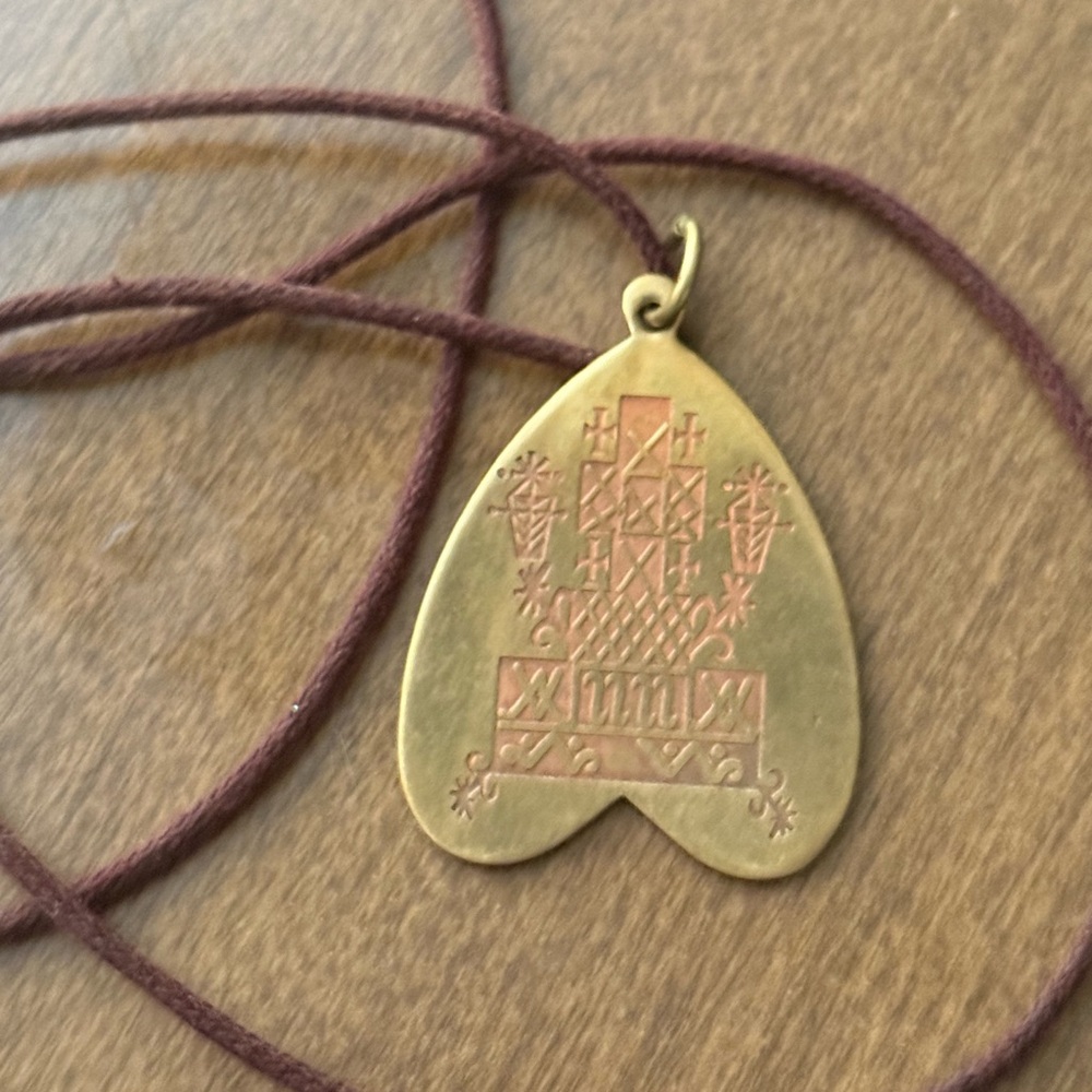 Voodoo Necklace, LOA *~The Guede family~*